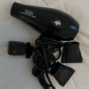 Profesional hair dryer.